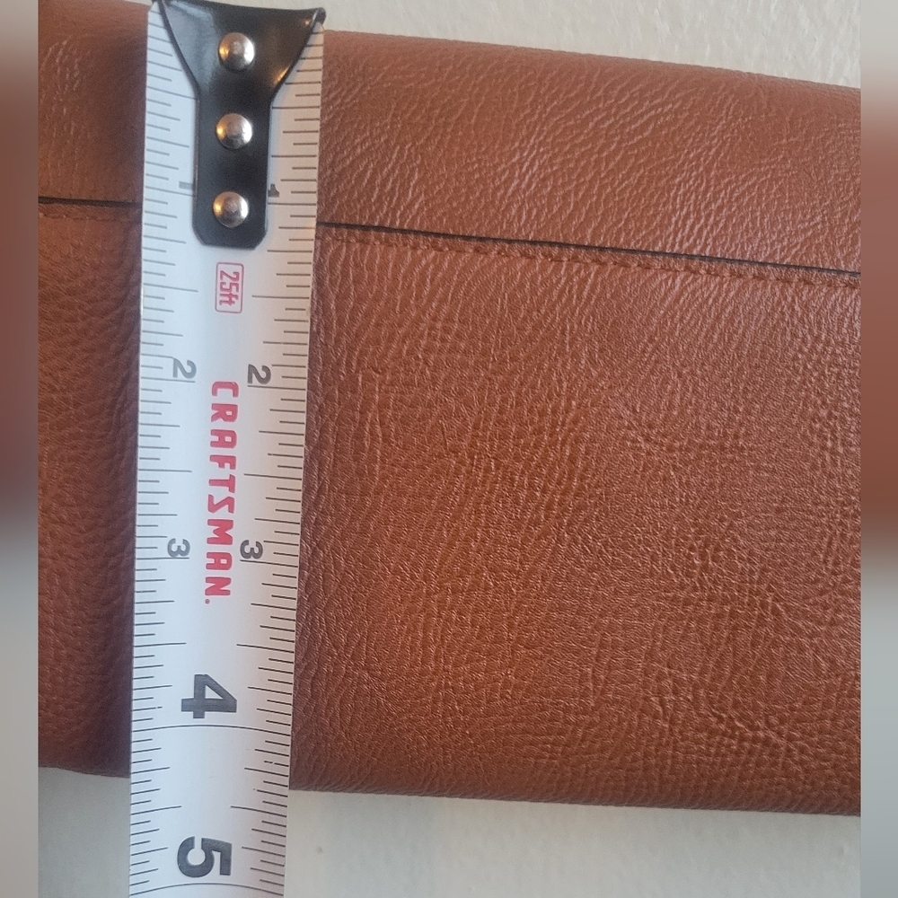 Universal Thread Brown Leather Accessory NWT - image 5